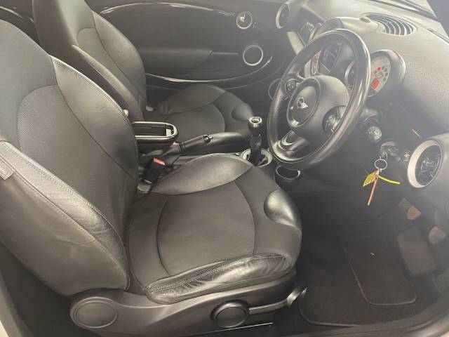 2010 Mini Clubman 1.6 Cooper D Soho 5dr