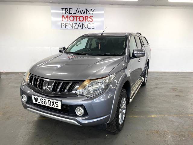 2017 Mitsubishi L200 2.4 Double Cab DI-D 178 Titan 4WD