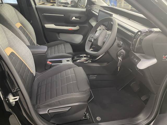 2025 Citroen C3 Aircross 1.2 Hybrid [136] Plus 5dr e-DCS6