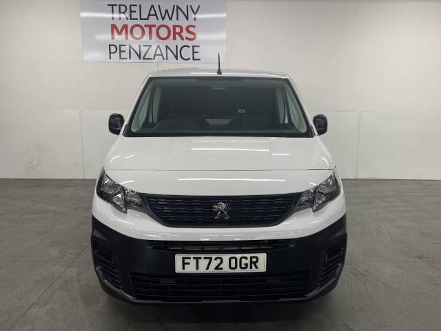 2023 Peugeot Partner 1000 1.5 BlueHDi 100 Professional Premium + Van