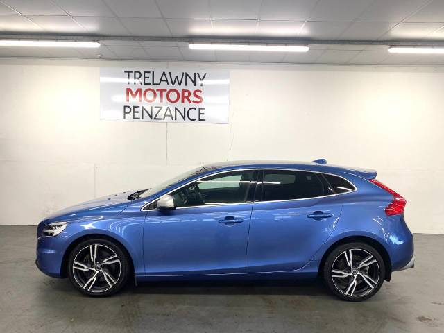 2019 Volvo V40 1.5 T3 [152] R DESIGN Edition 5dr Geartronic