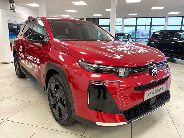 Citroen C5 Aircross 1.2 MAX Hybrid SUV Hybrid red