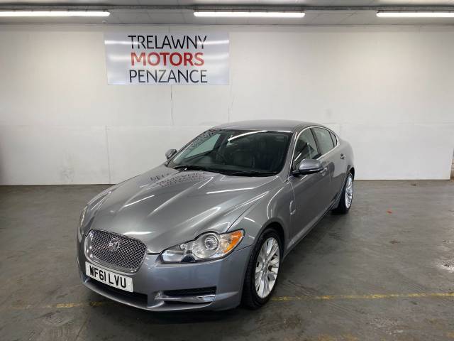 2011 Jaguar XF 3.0d V6 Luxury 4dr Auto