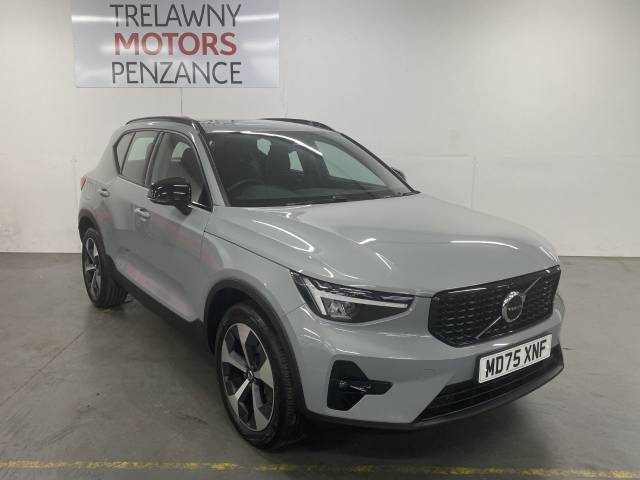 Volvo XC40 2.0 B4P Plus Dark 5dr Auto Estate Petrol Grey